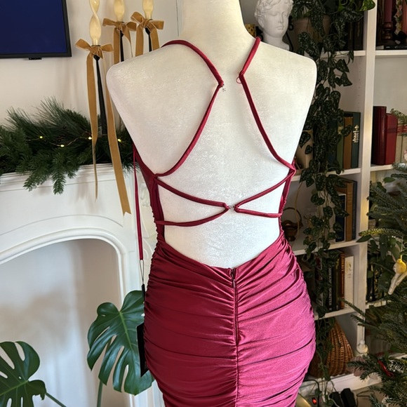 La Femme 29873 Strappy Open Back Shiny Jersey Fitted Gown - Picture 8 of 11